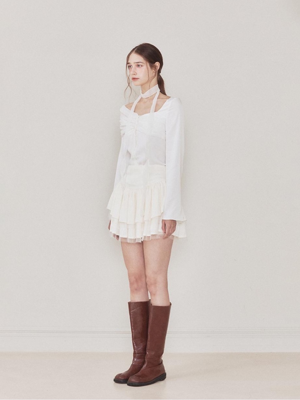 NOT YOUR ROSE
Chloe blouse - Picture 2 of 8